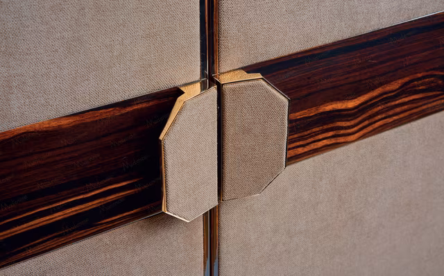 Manhattan Noir Walk-In Closet by Modenese Bespoke - image 02