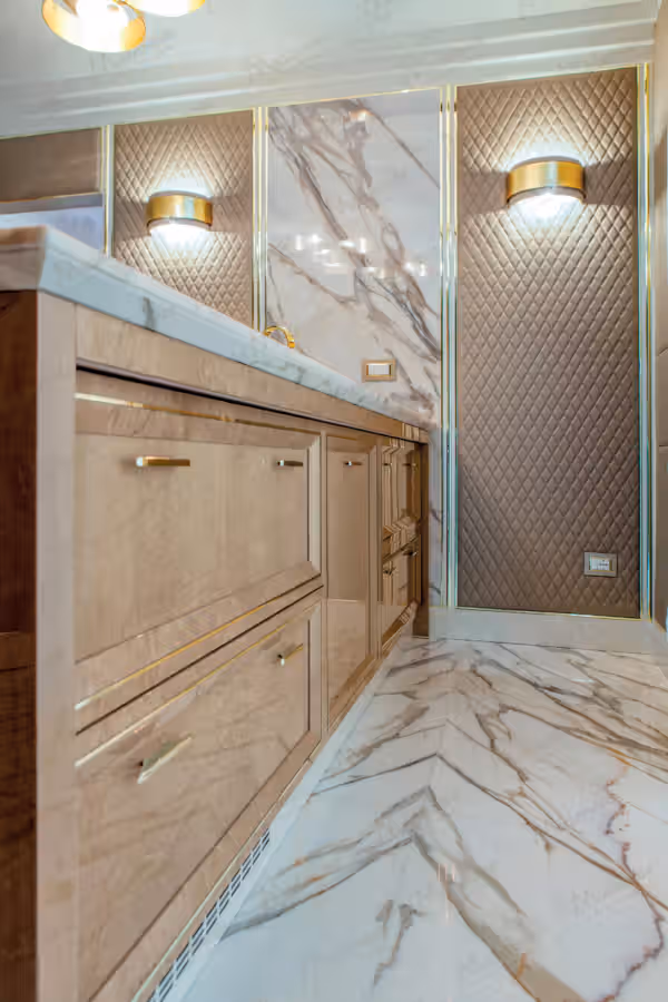 Luxury Italian kitchen in New York by Modenese Bespoke