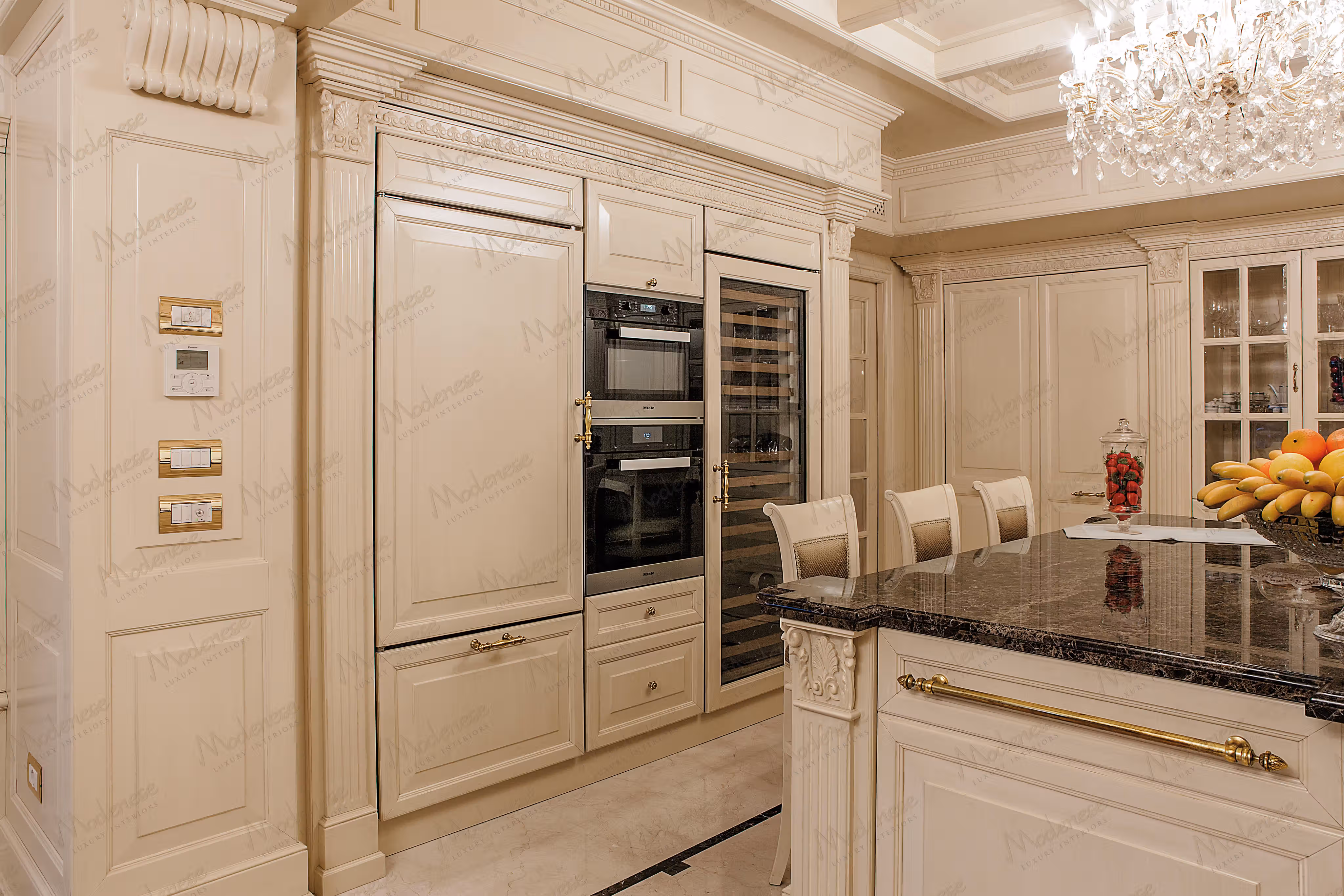Transitional Italian kitchen in Miami by Modenese Bespoke