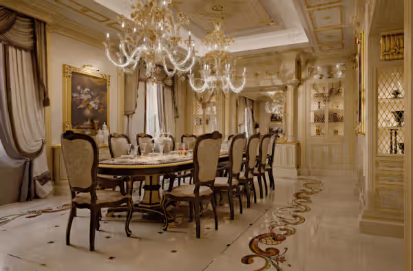 Traditional Chic Italian kitchen by Modenese Bespoke