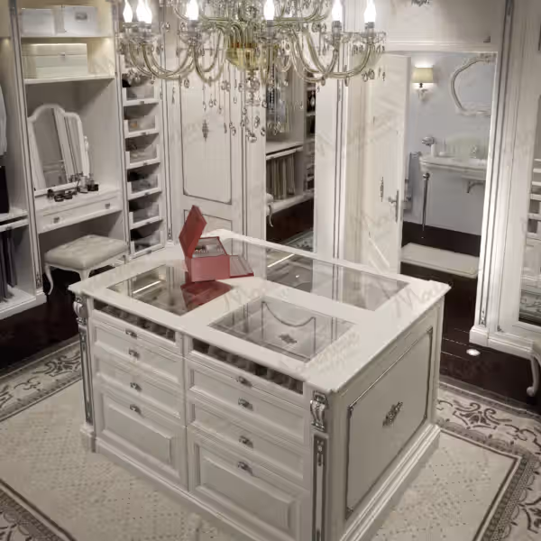 Contemporary Italian walk-in closet by Modenese Bespoke