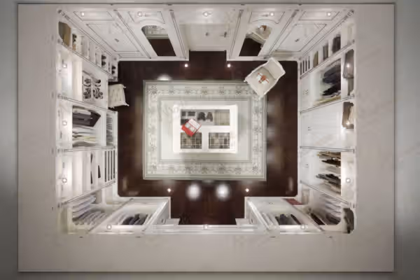 Contemporary Italian walk-in closet by Modenese Bespoke
